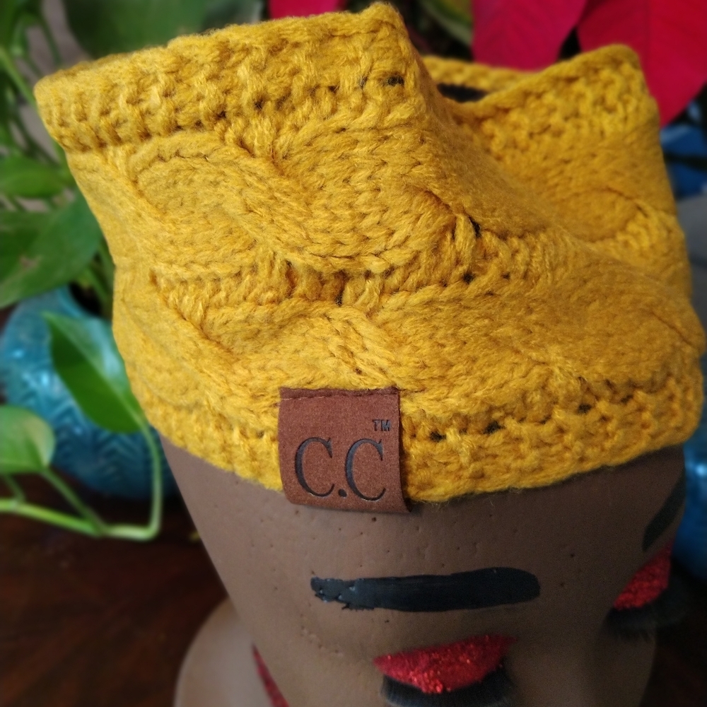 Cable Knit C.C Headwrap - Picture 2 of 4